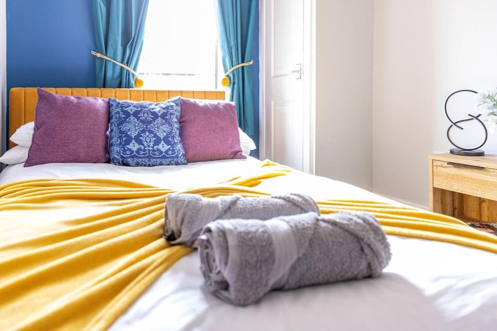 Glasswing Stays Liquorice Lodge Castleford Exteriér fotografie
